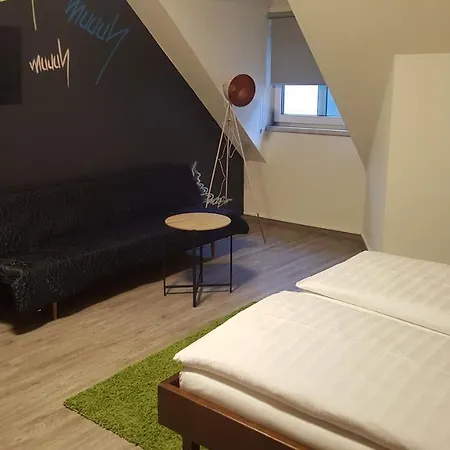 Hotel Mama Muh Self-Check-In Linz Exterior foto